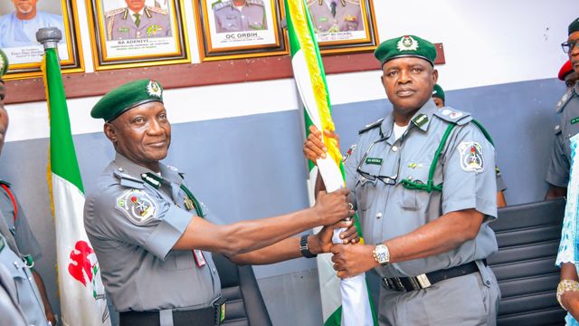 Customs promises crack down on smugglers in Ogun