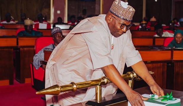 2026: Gov.Abdulrazaq presents N644bn. Kwara budget, prioritises project completion, security