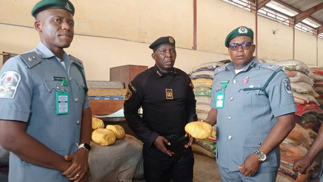 Marine Customs reinforces maritime border protection, intercept 1,205 wraps of cannabis