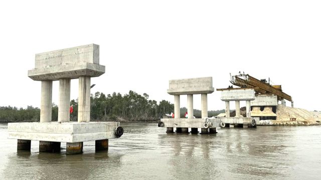 Nembe-Brass road progressing with final pavement phase – Teibowei