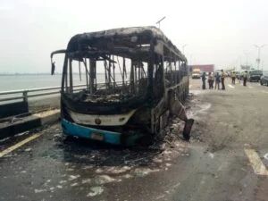 LBSL bus fire incident on Third Mainland Bridge; no casualties recorded -‘MD