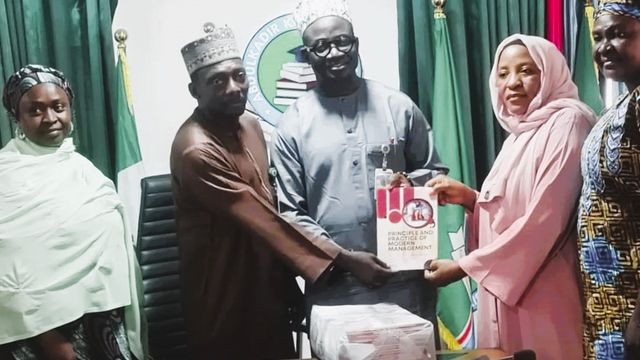 Foundation donates 200 books to Niger varsity