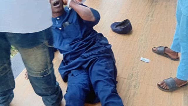 Armed thugs disrupt Ondo APC Stakeholders’ meeting, assault Party Chairman