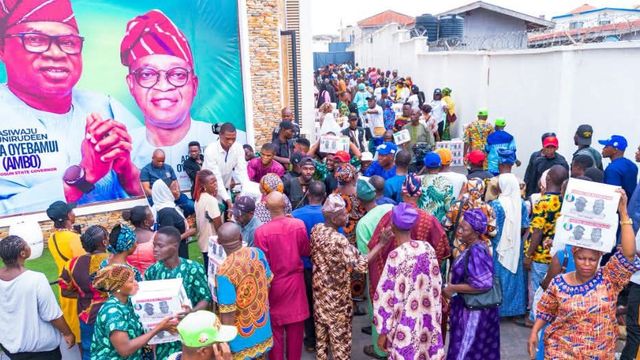Osun City Boy Movement distributes over 2000 fasting relief package
