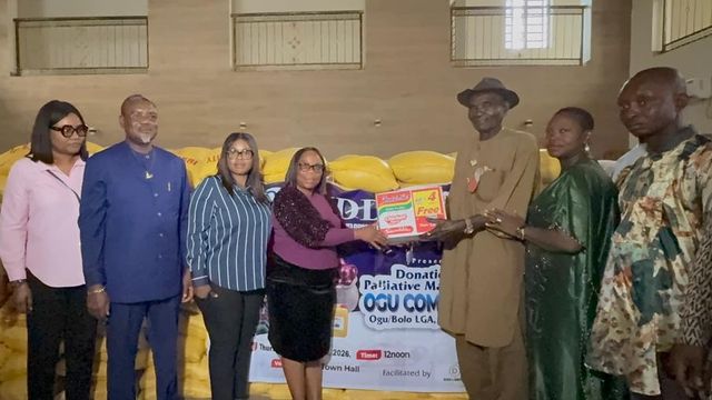 Aftermath of flood: NDDC distributes relief materials to Rivers community