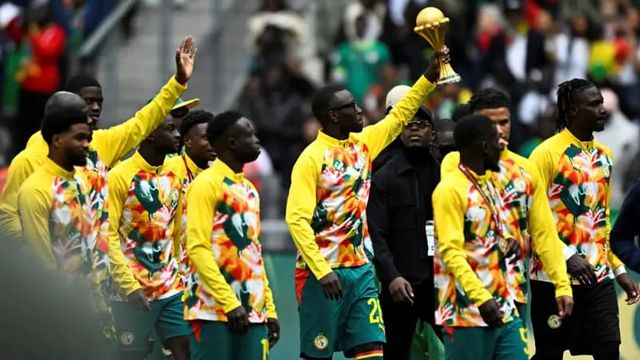 Senegal parades Afcon trophy despite CAF ruling