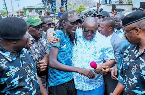 Jos killings: Plateau Governor visits LG in armoured tank, vows to bring perpetrators to book