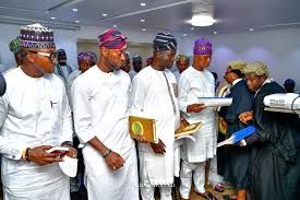 Lagos APC inaugurates newly elected state excos