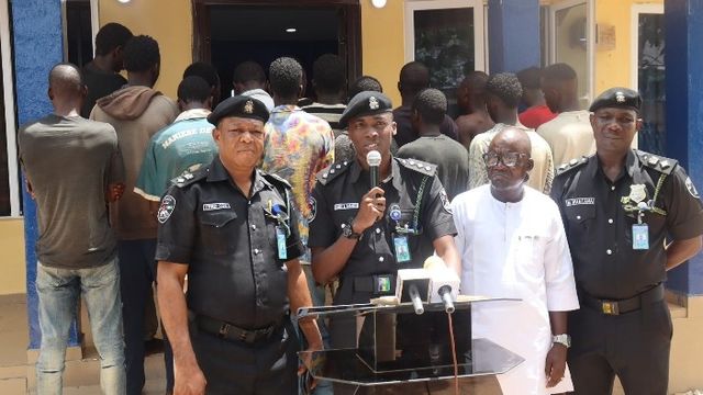 Police arrest 146 suspects in Sagamu