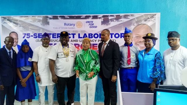 Rotary club omole-golden commissions 75-seater ICT lab