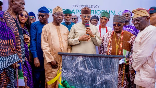 Abiodun commissions Elega–Saje Road