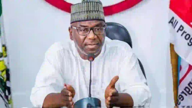 AbdulRazaq reaffirms commitment to peace, security at Oniganmo’s coronation