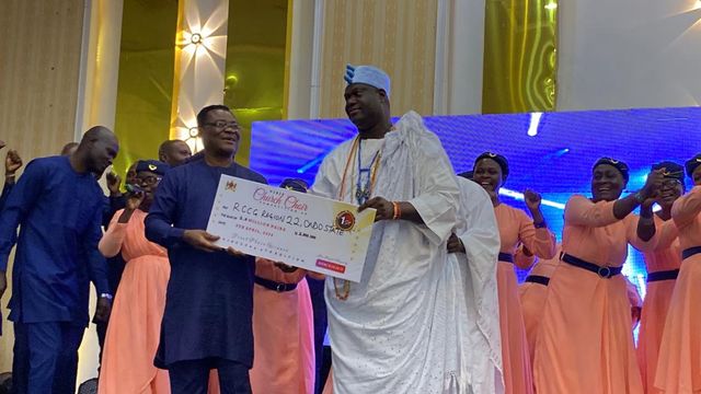 Easter: Ooni hosts church choir competition, awards N5m cash prizes