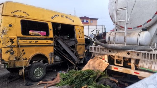 BREAKING: Over 8 dead in tanker – bus crash in Abule Egba