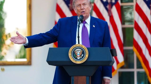 Hopes fade for Iran peace deal as Trump says ceasefire on ‘life support’