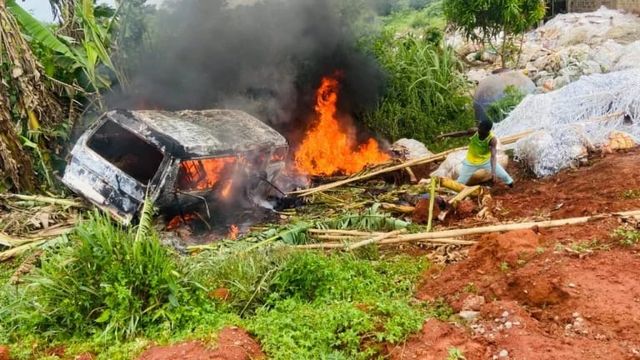 Five burnt to death, ten injured in Ogun auto crash