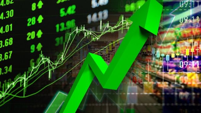 Equities market opens week with marginal dip, as oil & gas sector lead gains