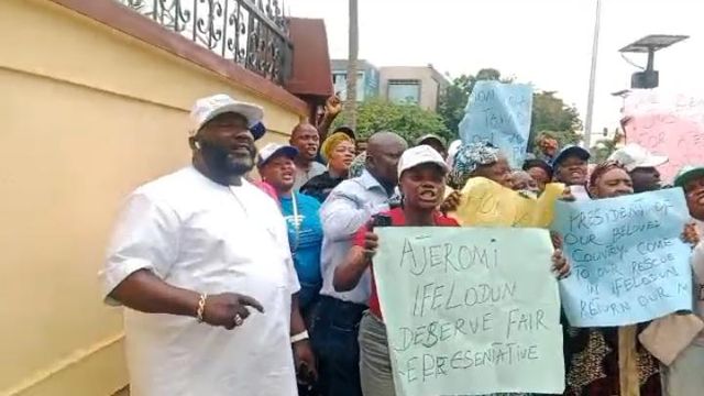 Lagos Reps Aspirant stage protest, allege irregularities in primaries