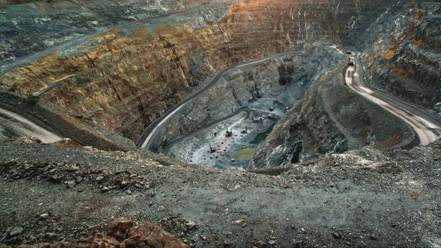 Landslide at Angola illegal gold mine kills 28