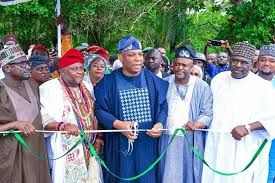 FG commissions 20MW mini-grid project in Kogi