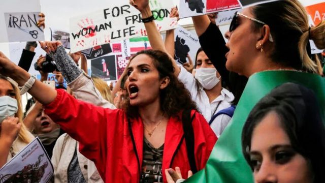Iran executes 40 people, including 18 protesters, says UN