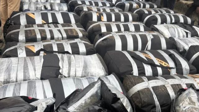 Apapa Customs intercepts ₦12.7bn Cannabis Sativa, expired drugs
