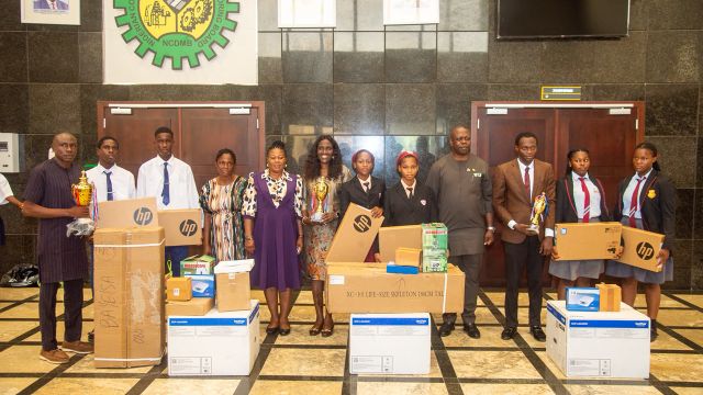 Kaiama Grammar School, FGGC, Imiringi, clinch top prizes at NCDMB Science Quiz competition
