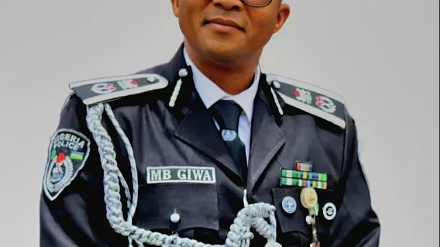 Police foil kidnapping attempt, neutralise 2 suspects in Enugu