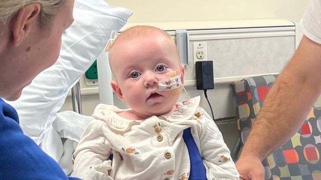 US recalls baby formula after botulism outbreak hospitalises three infants