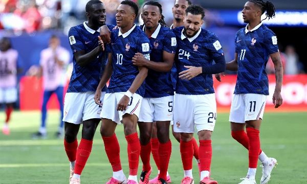 France stun Senegal with second-half blitz to win 3-1