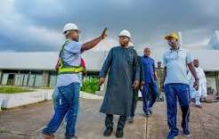 AbdulRazaq inspects Court house construction