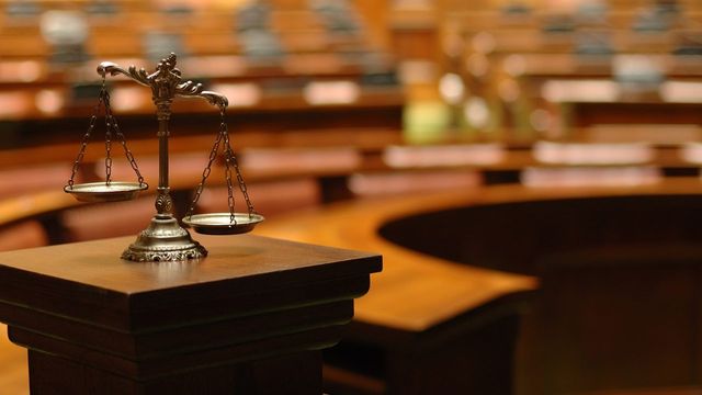 Man, 21, docked for allegedly stealing planks