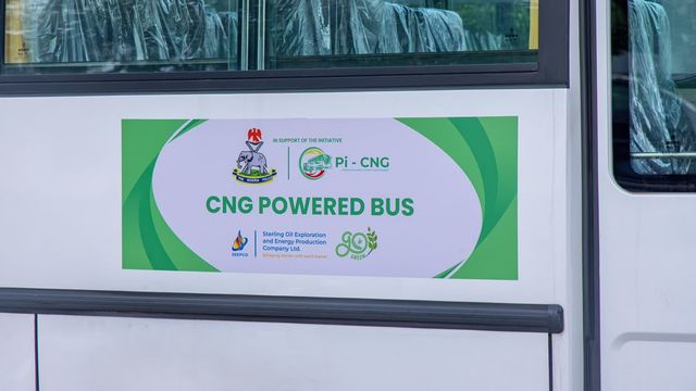 IGP unveils CNG buses donated by Sterling Oil
