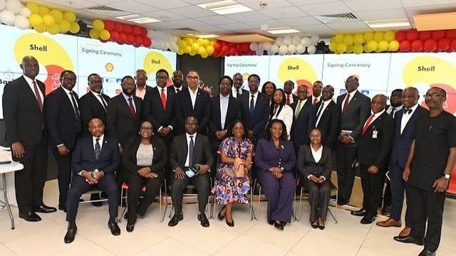 Shell, Banks launch $3bn contractor support fund