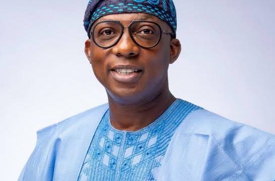 Lagos floods: Wahab cautions Lagosians against dumping refuse in drains, on roadsides