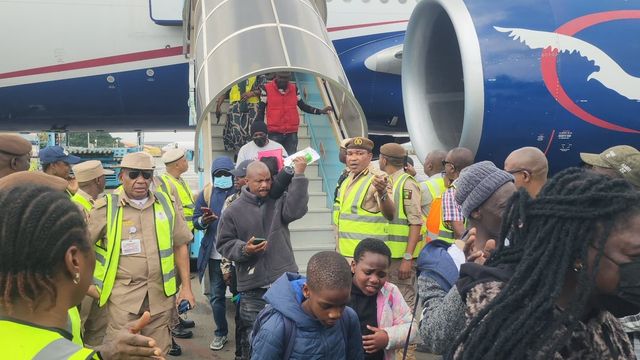 Another batch of 266 stranded Nigerians return from S/Africa