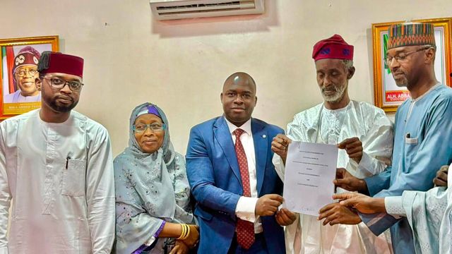 Kano govt, Dangote foundation sign MoU on skills acquisition centre