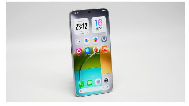 TECNO unveils World’s first Smartphone with zero display borders
