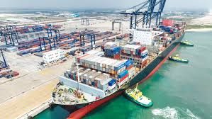 39 ships carrying petroleum products, food items expected at Lagos ports