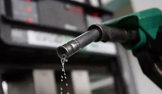 Nigeria’s petrol stock cover falls below 30-day benchmark