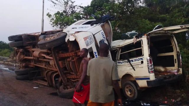 Overturned container truck kills four passengers on Lagos bridge