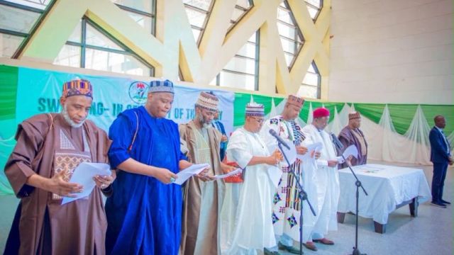 Gombe governor reshuffles cabinet, swears in new Commissioners, other appointees