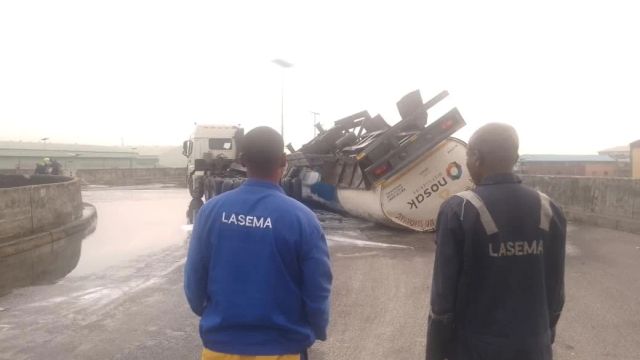 Disaster averted as 33,000-litre ethanol tanker falls in Lagos