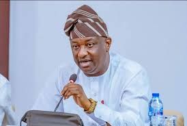 Keyamo resolves aviation dispute as unions, airlines agree on debt repayment, worker rights