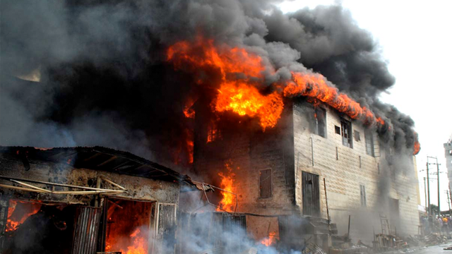 Fire razes 9 shops at Railway Shopping Complex in Ibadan