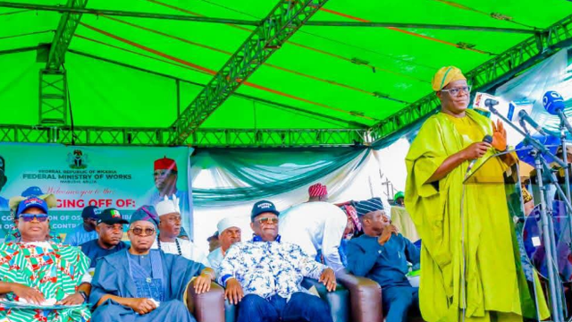 Tinubu flags off ₦216.7bn Osogbo-Iwo-Ibadan, Gbongan road projects