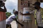 Uganda confirms 2 more Ebola cases, taking total to 7